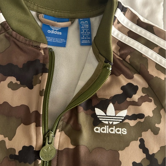 ADIDAS jacket - Picture 3 of 3